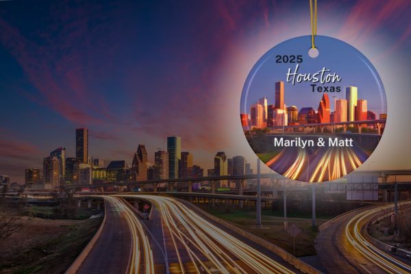 FernwehTravelGifts.com Texas Souvenir: Houston Skyline